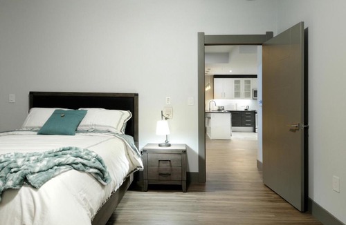 North End Apartment | Point North Suites