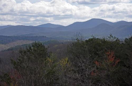 Ridges Over the Lake House | Point of View- Blue Ridge GA