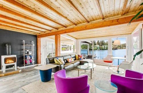 Rollingbay House | Point Perfect
