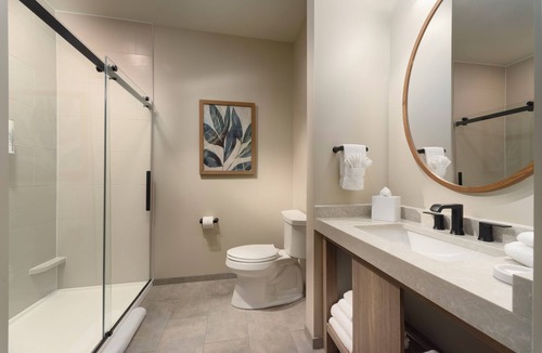 Bridgeport Hotel | Point Place Casino Hotel