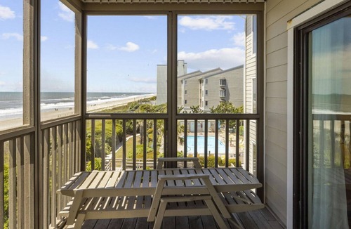Pine Knoll Shores Condo | Point Prospect Shores
