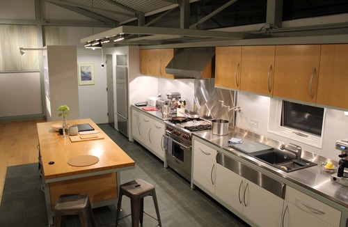 Nicasio House | Point Reyes Garden House Getaway in the Nicasio Valley