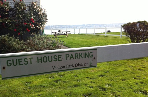 Vashon Island House | Point Robinson Lighthouse - Keeper's Quarters A