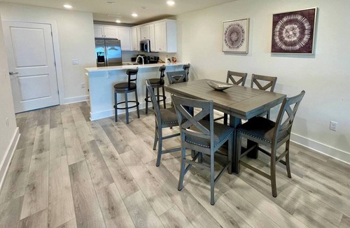 Innerarity Townhomes House | Point Serenity: Beautiful Views & 2 Kayaks!