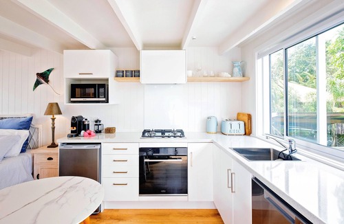 Clifton Apartment | Pointbreak Studio