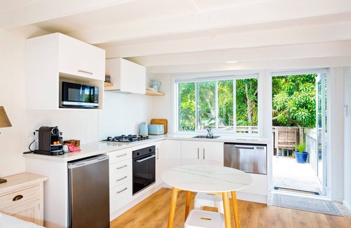 Clifton Apartment | Pointbreak Studio