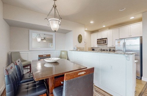Red Fish Cove Condo | Pointe West getaway with pool, hot tub & bay-view balcony - walk to beach