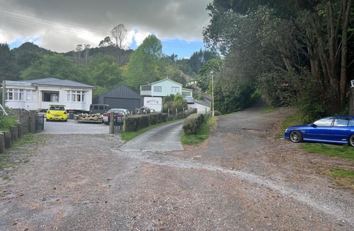 Hamurana House | Pointy Bird, Tranquility, rejuvenating,pets welcome