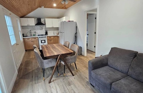 Hamilton Township House | Poland - Cottage # 2