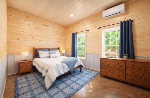 Hanover House | Pole Barn - Rustic 1BR Family Retreat with Open Views