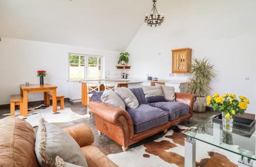 Martlesham Heath House | Polly's Annexe