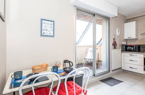 Saint-Servan Apartment | Pomellec by Interhome