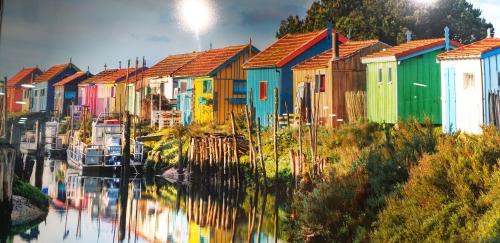 Le Grand-Village-Plage House | Pomme de Pin et Mimosa