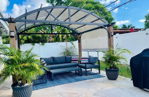 Garden Isles House | Pompano home with private heated Pool 3D tour available