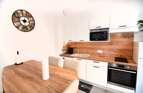 Libourne Apartment | Pompidou Residence – apt 101 garden