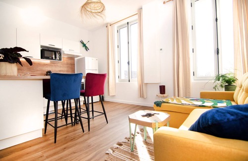 Libourne Apartment | Pompidou Residence – apt 202 tropical