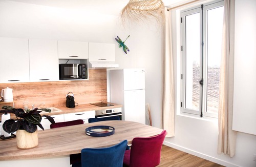 Libourne Apartment | Pompidou Residence – apt 202 tropical