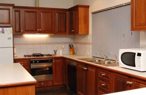 Burdett House | Pompoota Homestead on the River Murray