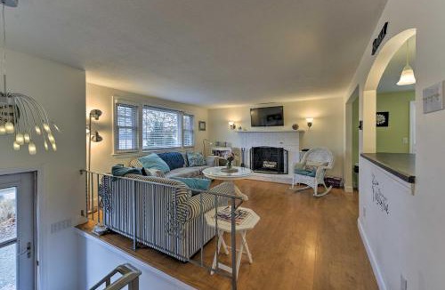 East Wareham House | Pond Access and Private Dock East Wareham Home