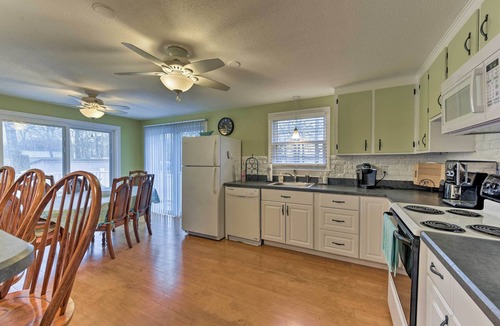 East Wareham House | Pond Access & Private Dock: East Wareham Home