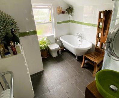 Kenley House | Pond Cottage