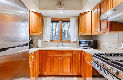 Hammondsport House | Pond Cottage: "Private Pond + Pet Friendly + Close to Wineries!"