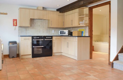 Foxley Cottage | Pond Cottage - UKC3736