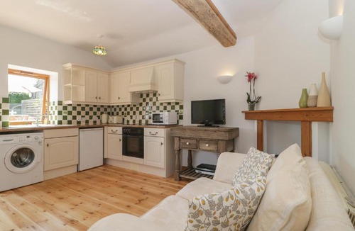 Ebbesborne Wake House | Pond