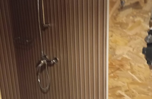 Mauregny-en-Haye Cabin | Pond-side cabin