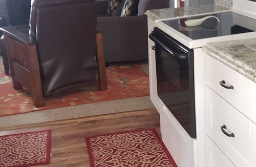 York House | Pond side get away