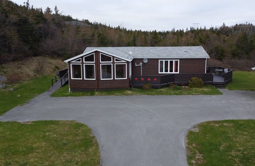 Cape Broyle Cabin | Pond View and Plenty of Room!