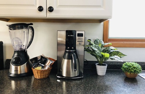 Loon Lake House | Ponderosa Cabin - 6 Bed/2 Bath