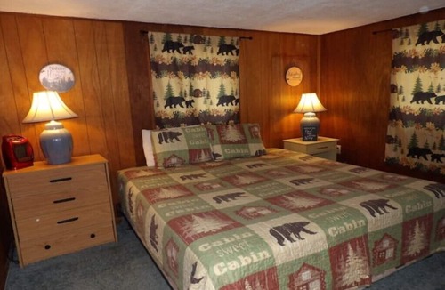 Ruidoso Cabin | Ponderosa cabins 104 N Laurel cabin 15
