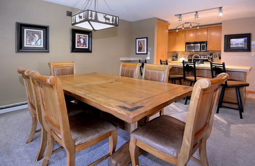Mount Crested Butte Condo | Ponderosa Condo, renovated 2BD/2BA, hot tub, deck