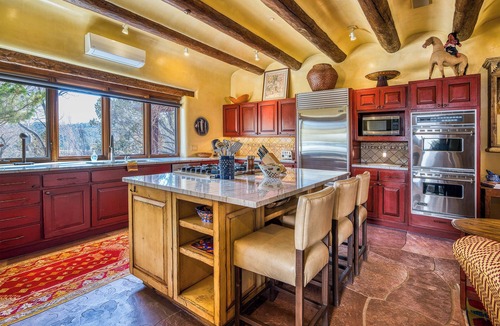 Santa Fe House | Ponderosa Estate | Secluded Luxury
