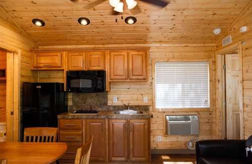 Lotus Cabin | Ponderosa RV Resort