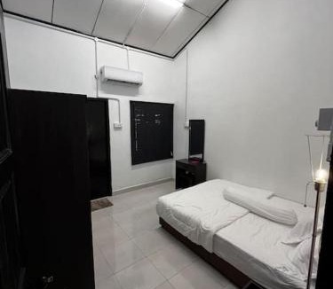 Kampung Telaga Nibong Apartment | Pondok Baba