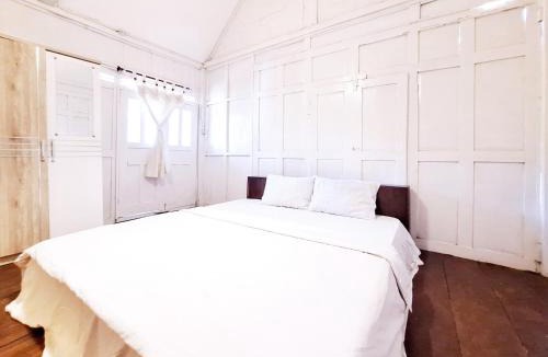 Bangunjiwo Hotel | Pondok Daun D Martin Mitra RedDoorz near UMY