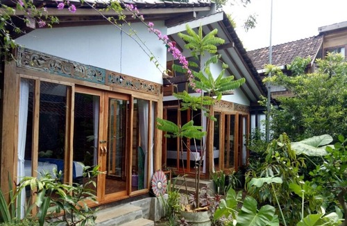 Banyuwangi House | Pondok for Four Pax at Didu Banyuwangi