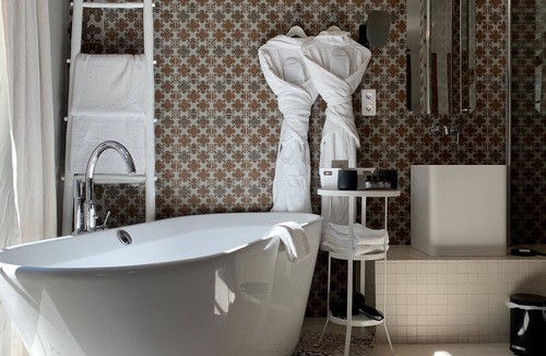 Carcassonne Hotel | Pont Levis Hôtel By Franck Putelat