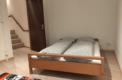 Ponte Tresa House | Ponte Tresa Svizzera: casa indipendente nel nucleo