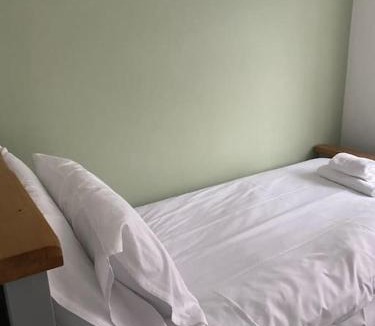 Risca House | Pontymister Retreat