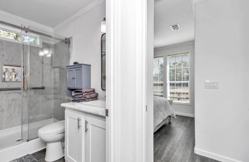 Fellowship Apartment | Pony Flat