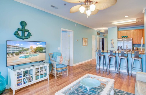Folly Beach Condo | Pooch friendly, minutes from everything.