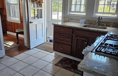 Dennis Port House | Pool & 300 yards to the beach , 4 Bedroom/1.5 bath Cape sleeps 8-9