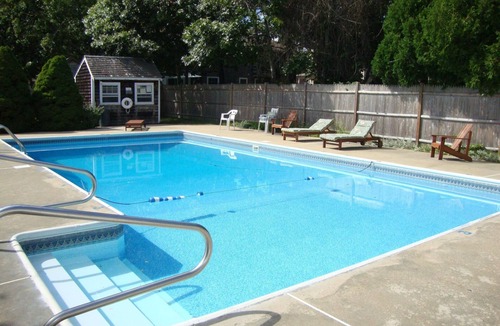 Dennis Port House | Pool & 300 yards to the beach , 4 Bedroom/1.5 bath Cape sleeps 8-9