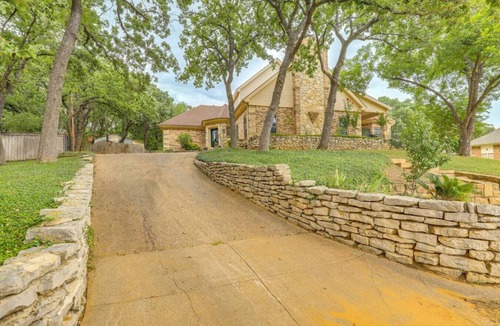 Ederville House | Pool | 4 bedrooms | Downtown