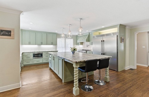 Hattiesburg House | Pool, 8 bedrooms, lakefront, updated kitchen