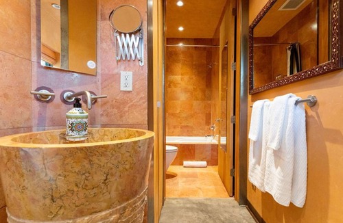 Flournoy Acres House | Pool | 8 Beds | Sleeps 14 - WalkerVR The Loft House Estate