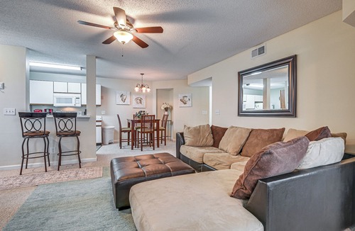 Garden City Condo | Pool Access & 2 Mi to Ocean: Myrtle Beach Condo!